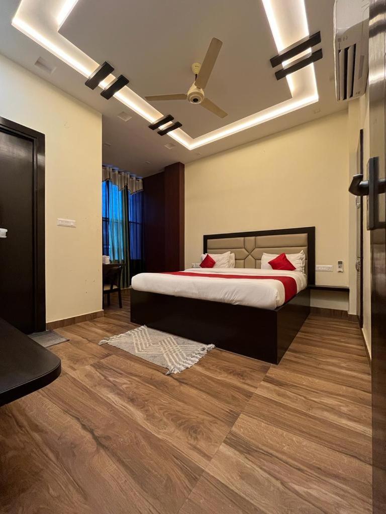 Hotel Mayur Palace Agra  Esterno foto
